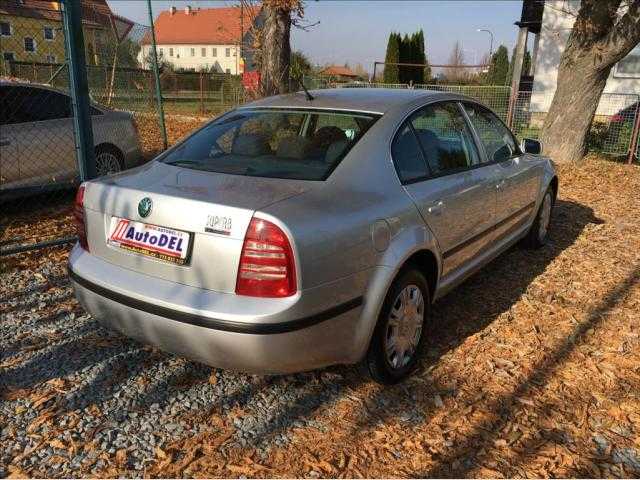 Škoda Superb sedan 96kW nafta 200501