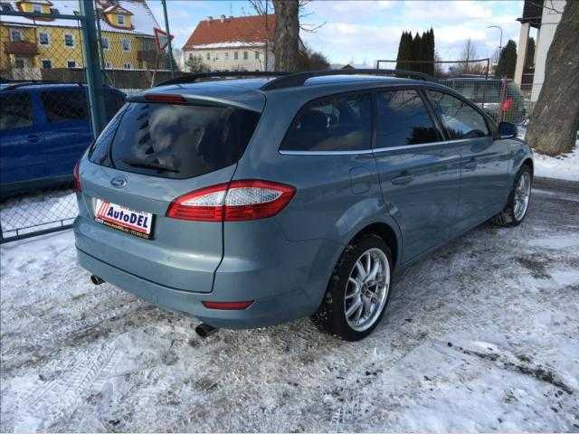 Ford Mondeo kombi 129kW nafta 201001