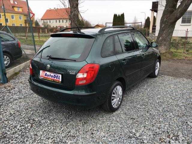 Škoda Fabia kombi 51kW benzin 200804