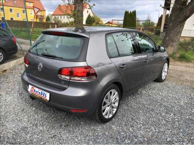 Volkswagen Golf hatchback 118kW benzin 200902