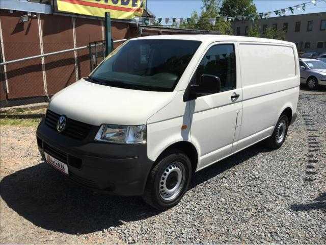 Volkswagen Transporter skříň 62kW nafta 200611