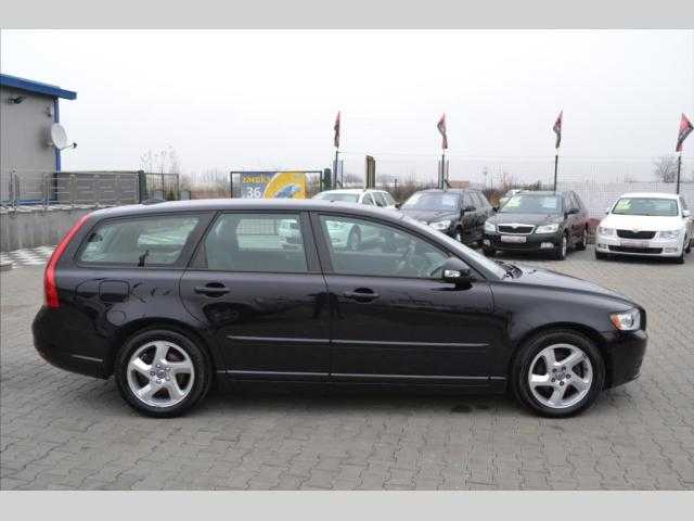 Volvo V50 kombi 84kW nafta 201209