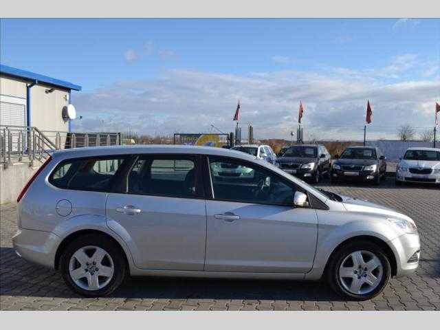 Ford Focus kombi 80kW nafta 200802