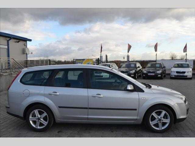 Ford Focus kombi 66kW nafta 200603