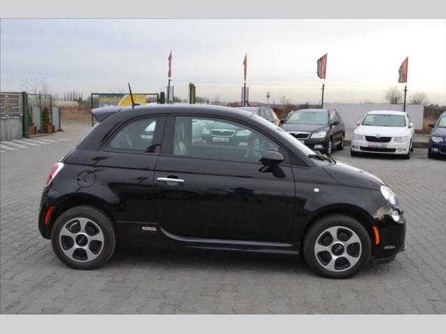 Fiat 500 hatchback 110kW elektro 2013