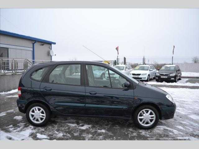 Renault Scénic MPV 75kW nafta 200303