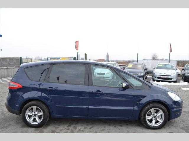 Ford S-MAX MPV 103kW nafta 201203