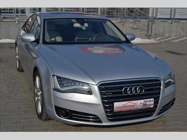 Audi A8 limuzína 258kW nafta 201101