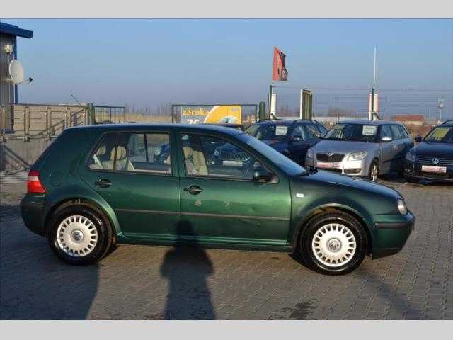 Volkswagen Golf hatchback 85kW nafta 200009