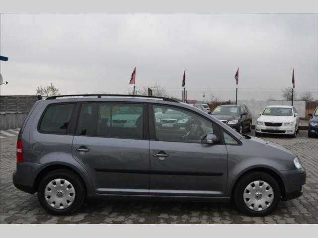 Volkswagen Touran MPV 85kW benzin 200412