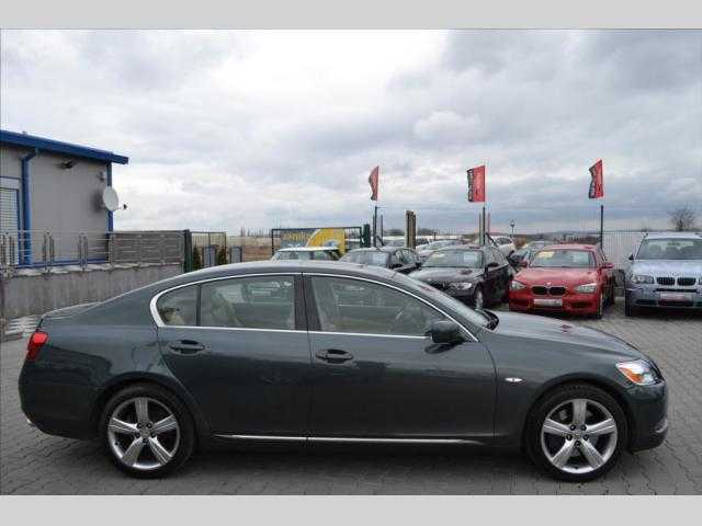 Lexus GS 300 limuzína 183kW benzin 200707