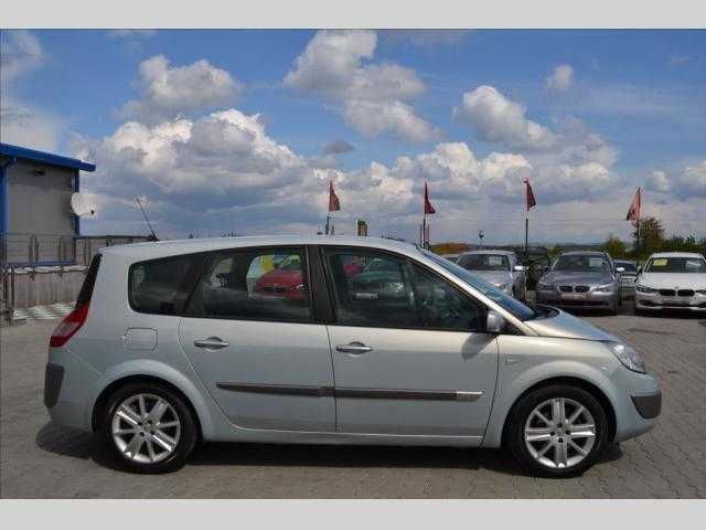 Renault Scénic MPV 88kW nafta 200411