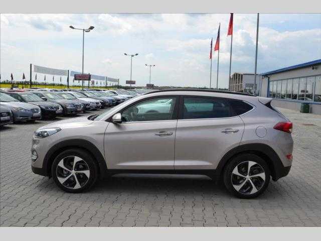 Hyundai Tucson SUV 130kW benzin 201605