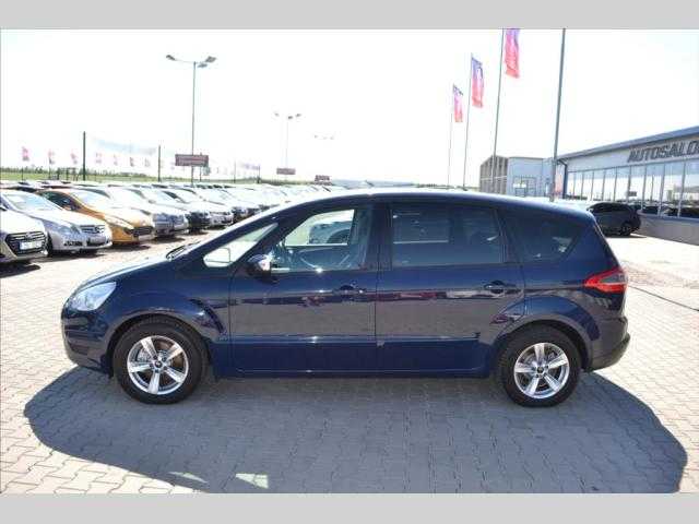 Ford S-MAX MPV 103kW nafta 201203