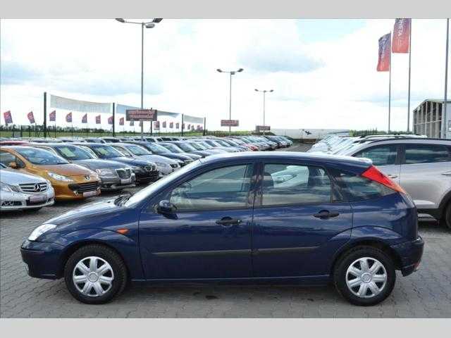 Ford Focus hatchback 74kW nafta 200405