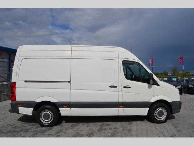 Volkswagen Crafter skříň 100kW nafta 201002