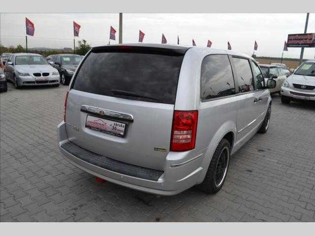 Chrysler Town & Country MPV 131kW benzin 200807