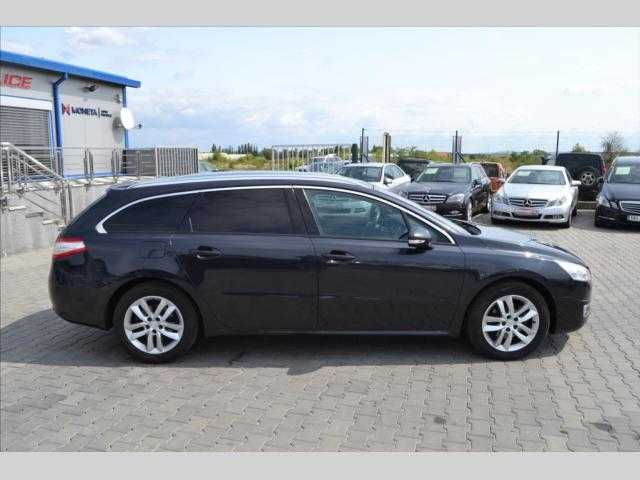 Peugeot 508 kombi 120kW nafta 201105