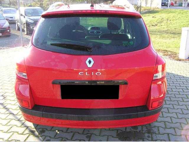 Renault Clio kombi 55kW benzin 2011