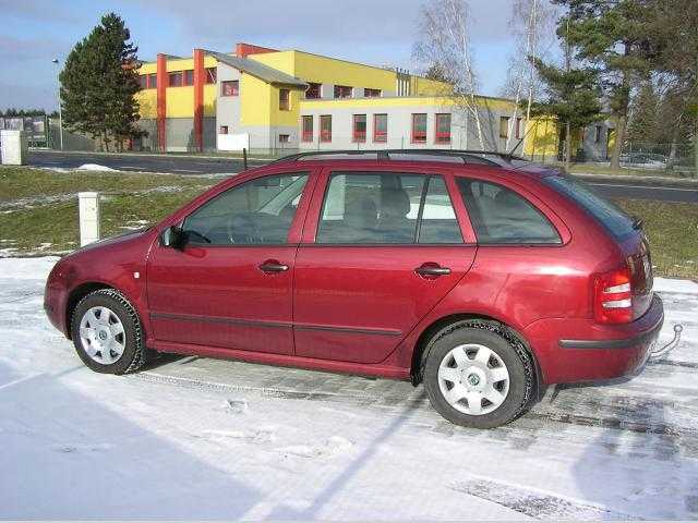 Škoda Fabia kombi 47kW benzin 2004