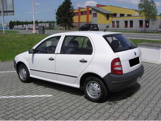 Škoda Fabia hatchback 37kW benzin 2002