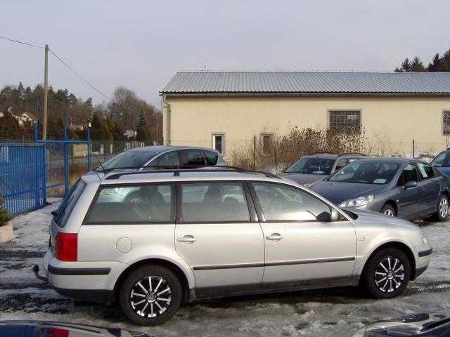 Volkswagen Passat kombi 74kW benzin 1999
