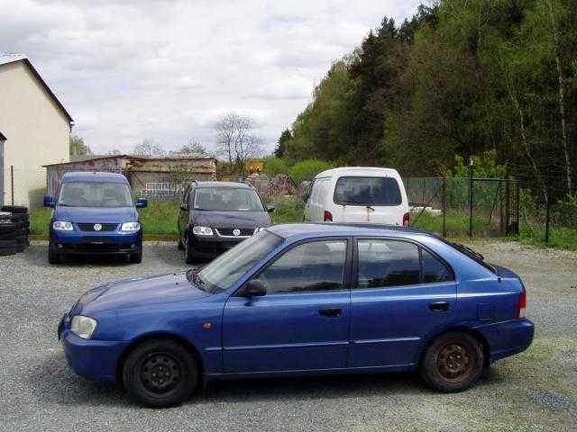 Hyundai Accent hatchback 63kW benzin 2000