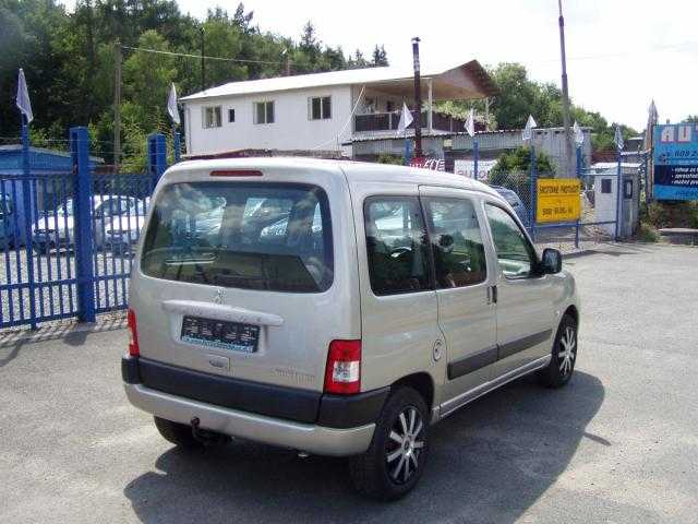 Peugeot Partner MPV 66kW nafta 2007