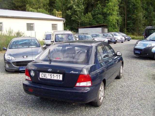 Hyundai Accent hatchback 63kW benzin 2002