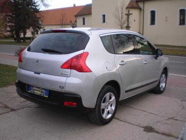 Peugeot 3008 MPV 84kW nafta 2013