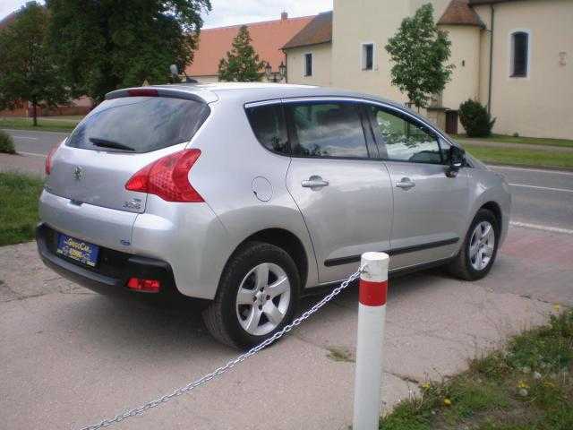 Peugeot 3008 MPV 84kW nafta 2013