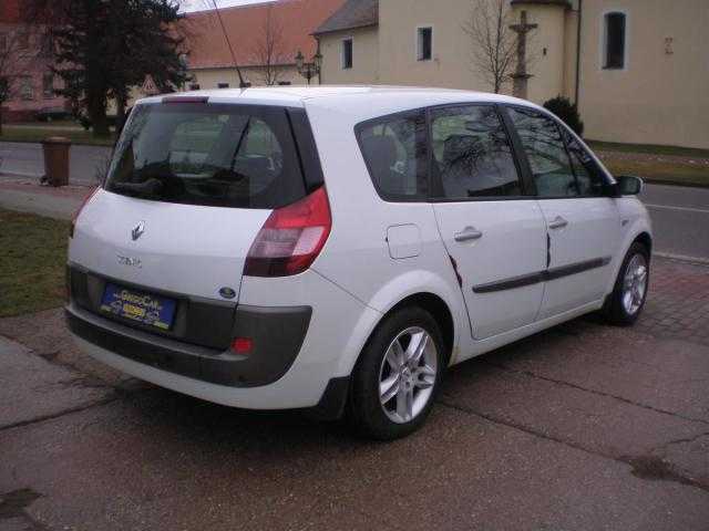 Renault Grand Scénic kombi 88kW nafta 2004