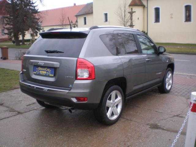 Jeep Compass MPV 120kW nafta 2012