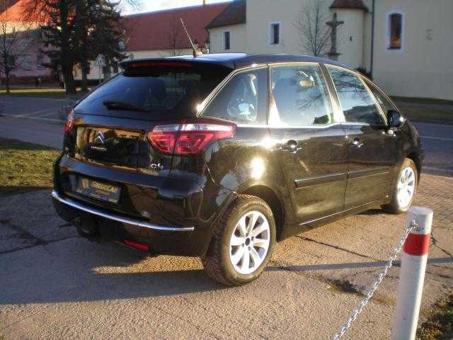 Citroën C4 Picasso MPV 82kW nafta 2012