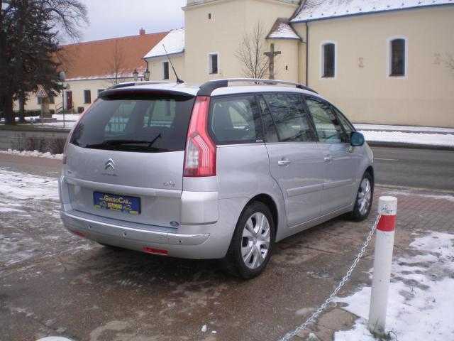 Citroën C4 Picasso MPV 82kW nafta 2012