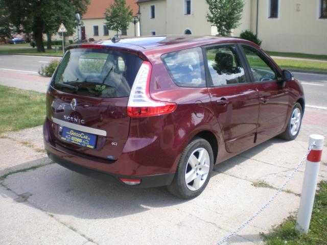 Renault Grand Scénic MPV 81kW nafta 2014