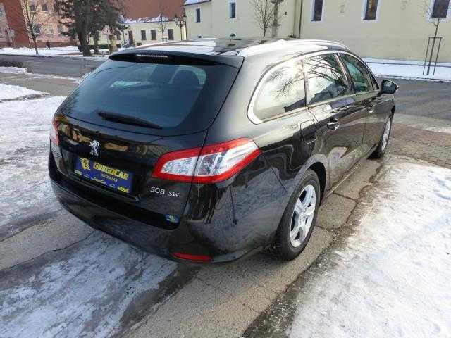 Peugeot 508 kombi 103kW nafta 2014