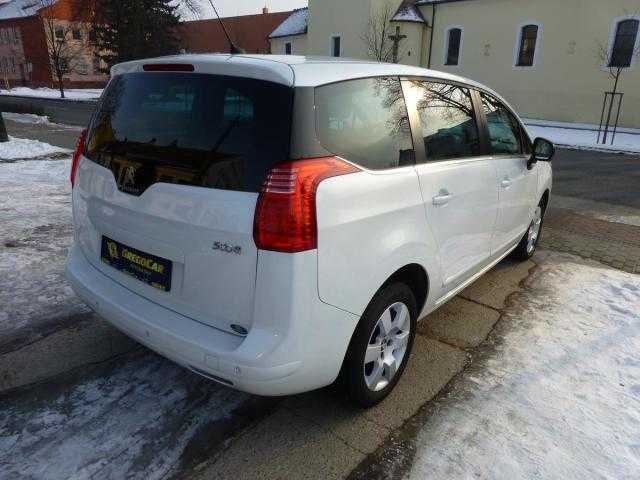 Peugeot 5008 MPV 84kW nafta 2014