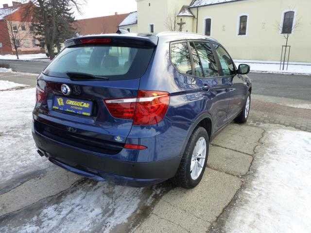 BMW X3 SUV 105kW nafta 2013