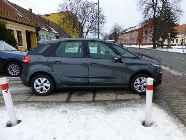 Citroën C4 Picasso MPV 85kW nafta 2013