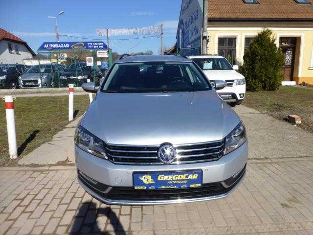 Volkswagen Passat kombi 110kW CNG + benzin 2012