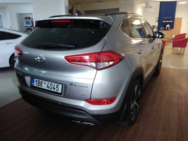 Hyundai Tucson SUV 130kW benzin 2016