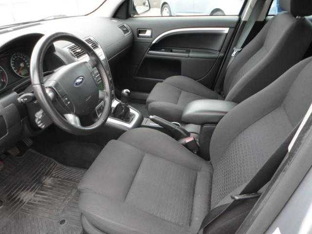 Ford Mondeo kombi 96kW nafta 200503