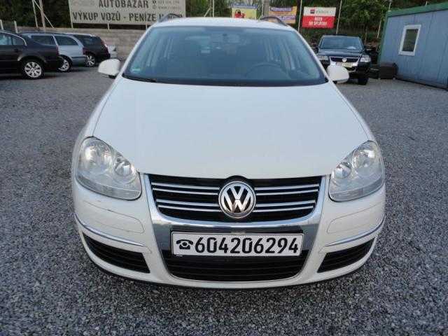 Volkswagen Golf kombi 77kW nafta 200811