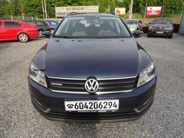 Volkswagen Passat kombi 77kW nafta 201205