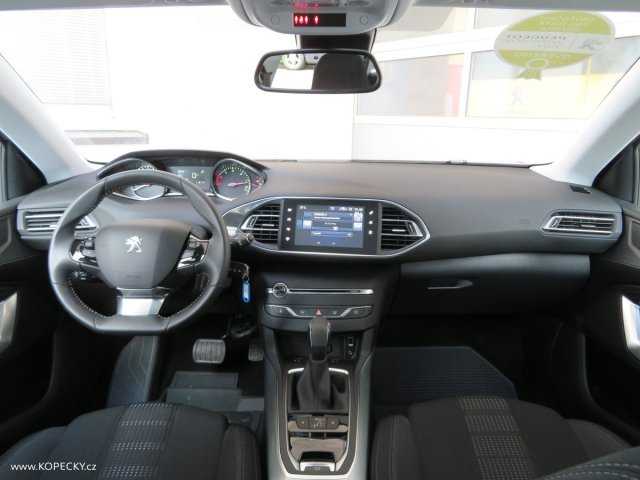 Peugeot 308 kombi 88kW nafta 201607