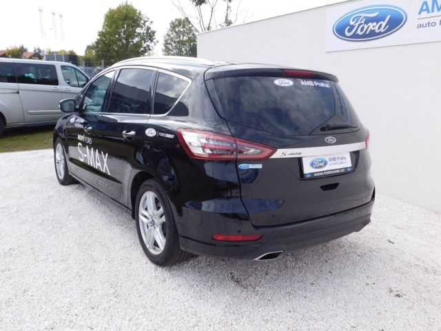 Ford S-MAX MPV 132kW nafta 201702