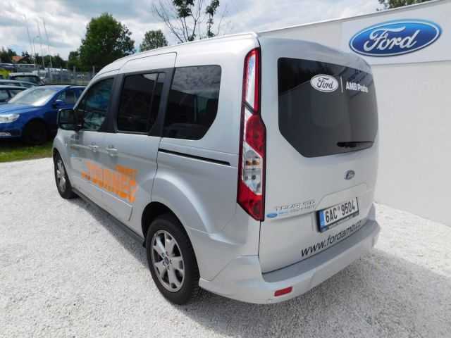 Ford Tourneo Connect MPV 88kW nafta 201703