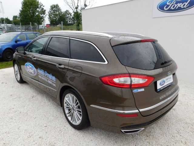 Ford Mondeo kombi 132kW nafta 201707