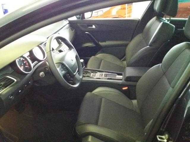 Peugeot 508 kombi 133kW nafta 2017